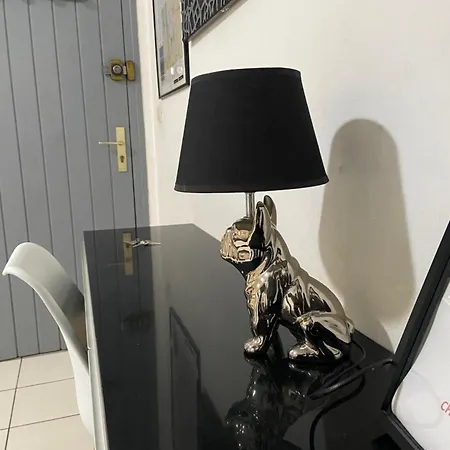 Triangle Arene Gare Maison Carree Placette Διαμέρισμα